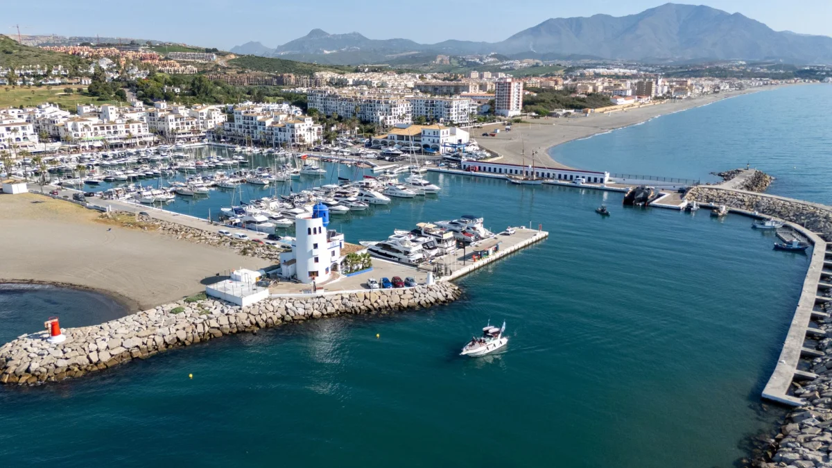 Marina La Duquesa - фото марины 1