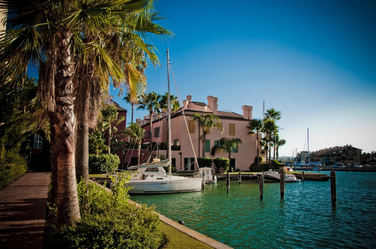 Sotogrande - фото города 1