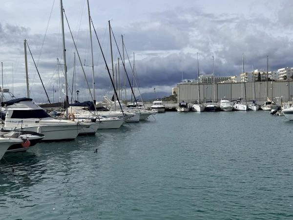 Marina La Bajadilla - фото марины 3