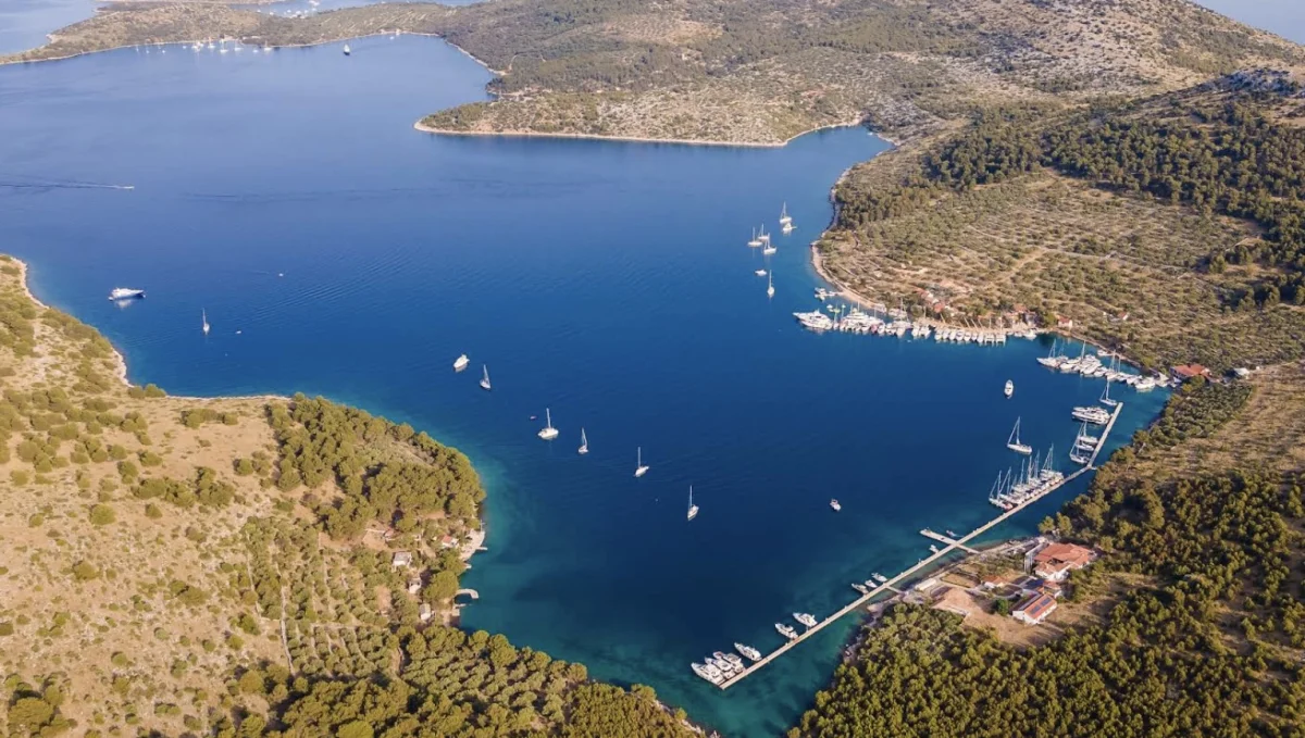 ACI Marina Žut - фото марины 1