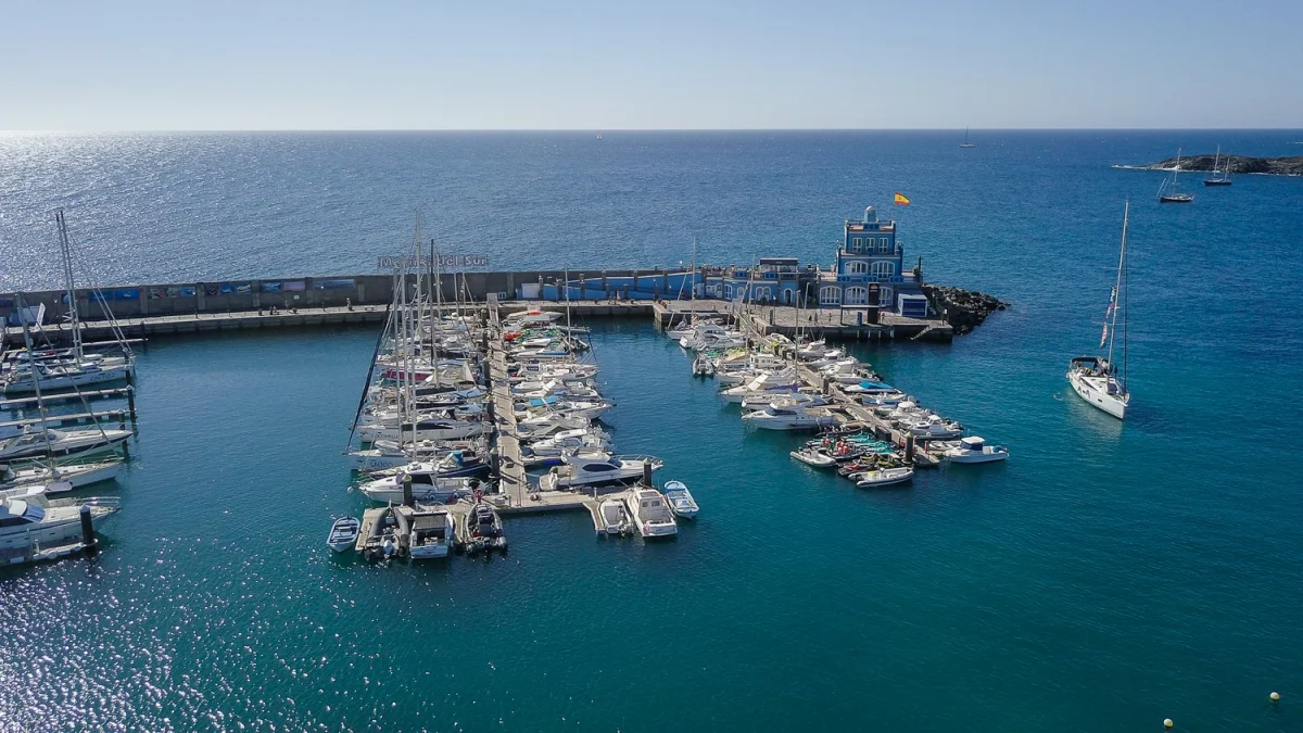 Marina del Sur - фото марины 1