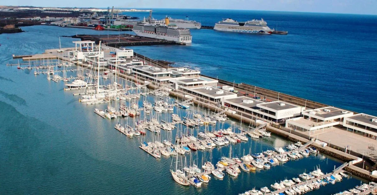 Marina Lanzarote - фото марины 1