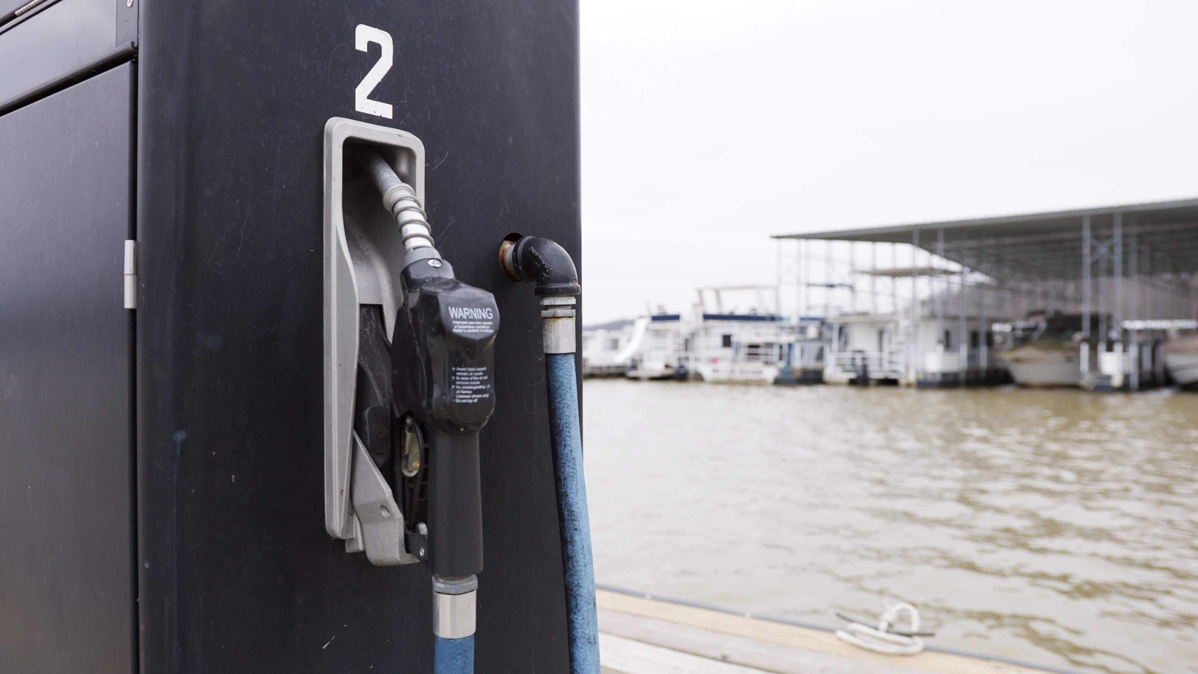 gas-station-at-boat-dock-4k-SBI-350073901.jpg