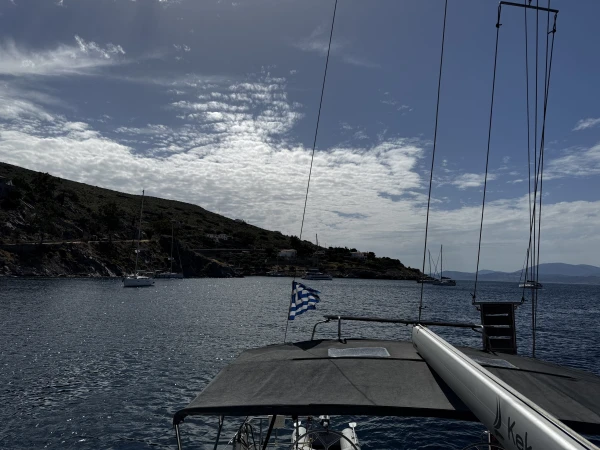 Anchorage near Hydra, Mandraki bay - anchorage photo 3