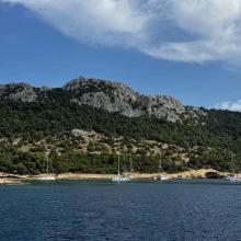 Anchorage near О. Mini, Aegina