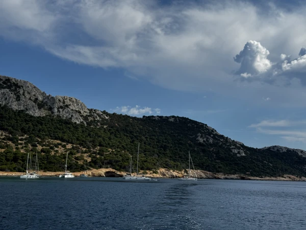 Anchorage near О. Mini, Aegina - anchorage photo 4