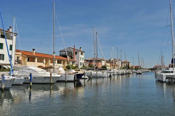 Marina Darsena dell`Orologio