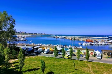 Tomis Marina