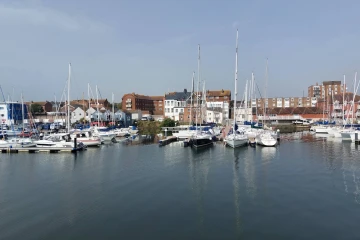 Lady Bee Marina