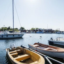 Hallahamnen, Hasslö